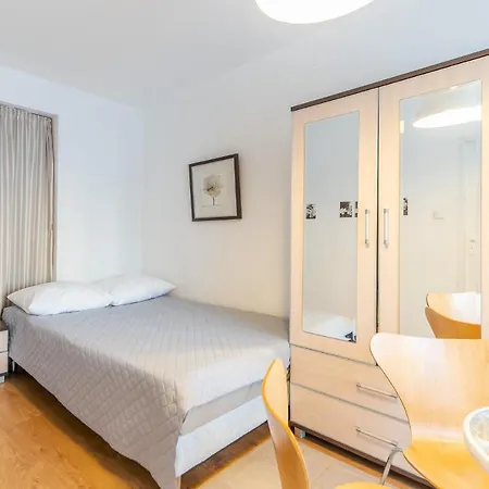 Goscinne Apartment